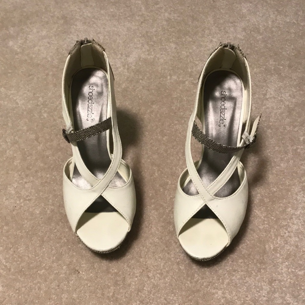 Shoedazzle heels